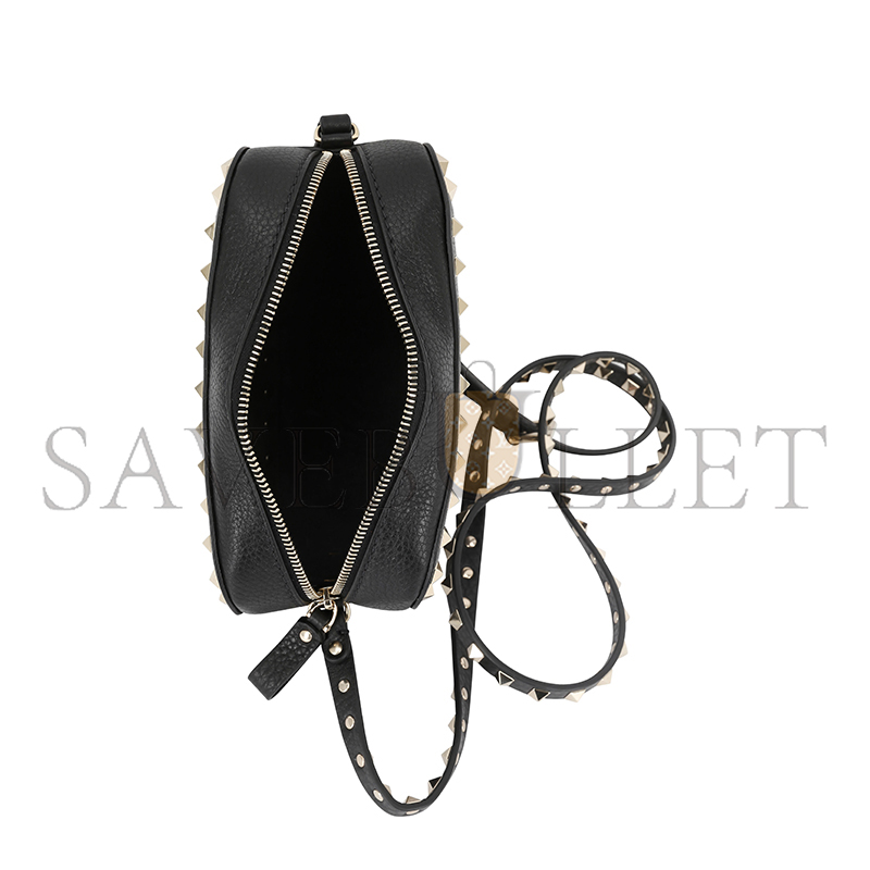 Va1e*ntin0 garavani pebbled calfskin rockstud camera crossbody bag black 168173 (18*13*8cm)